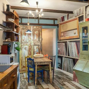 Unique Stylish House In Beautiful Graca , Lisboa Portugal
